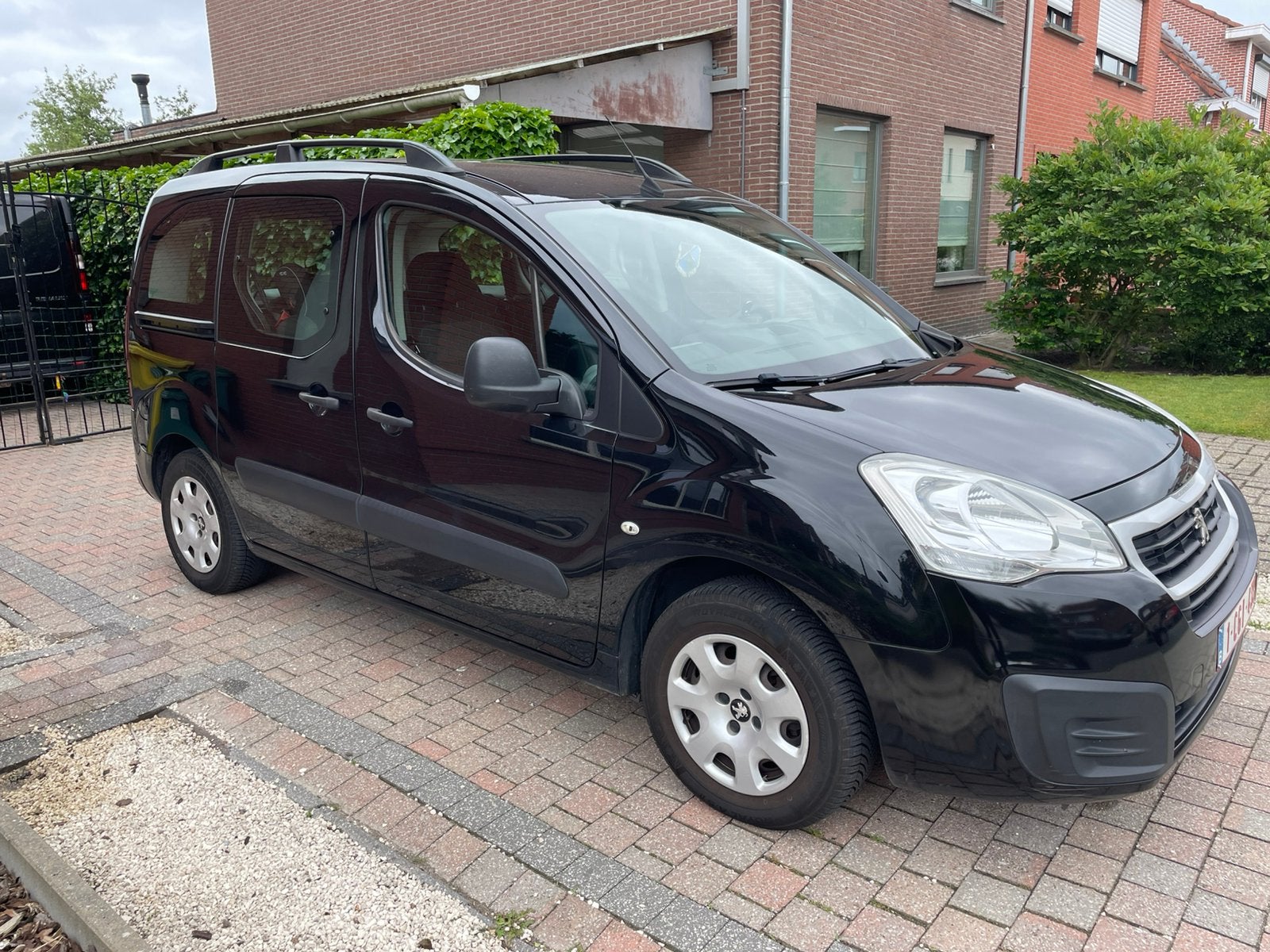 Peugeot partner Tepee, Voorwielaandrijving, Dealer onderhouden, Euro 6, 1199 cc