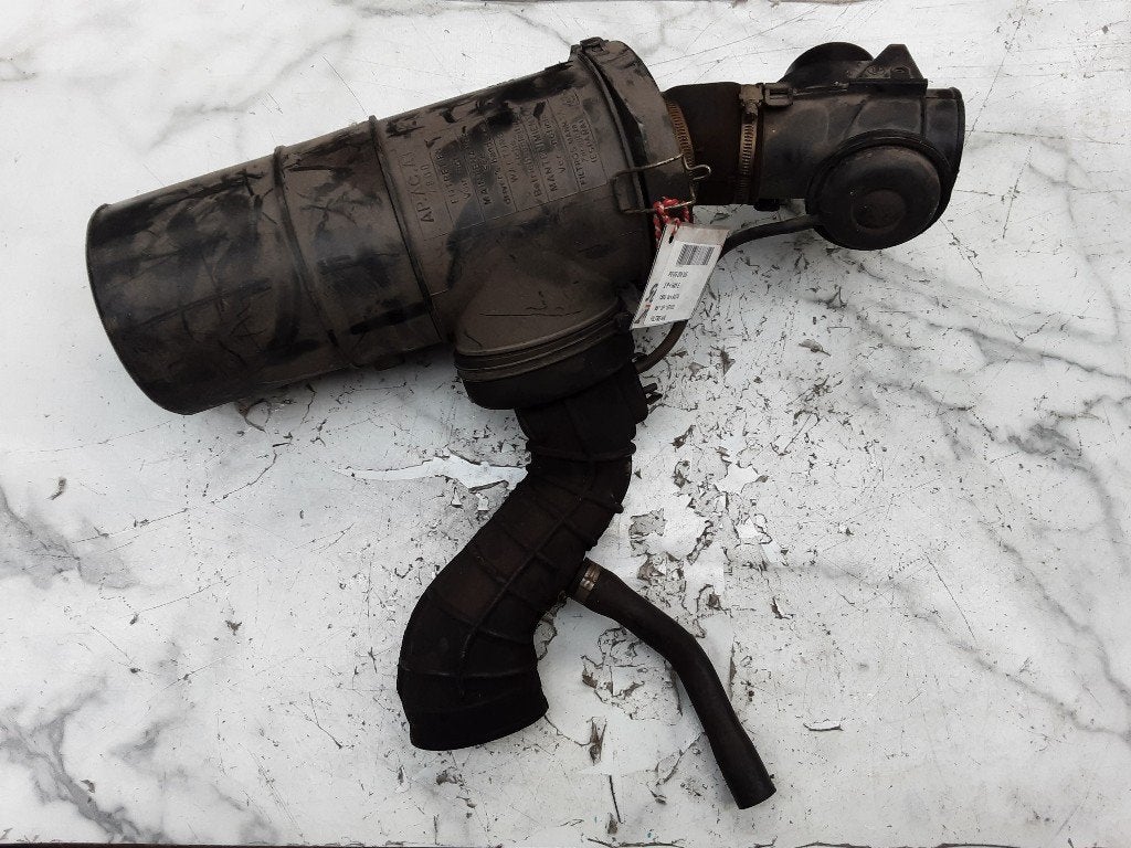 FILTRE À AIR Peugeot 205 II (20A / C) (01-1987/09-1998), Mevr. I. Hauben, Utilisé, Rue de l'Espoir 34 34
4030  GRIVEGNÉE, BE, Info@Collignon.be