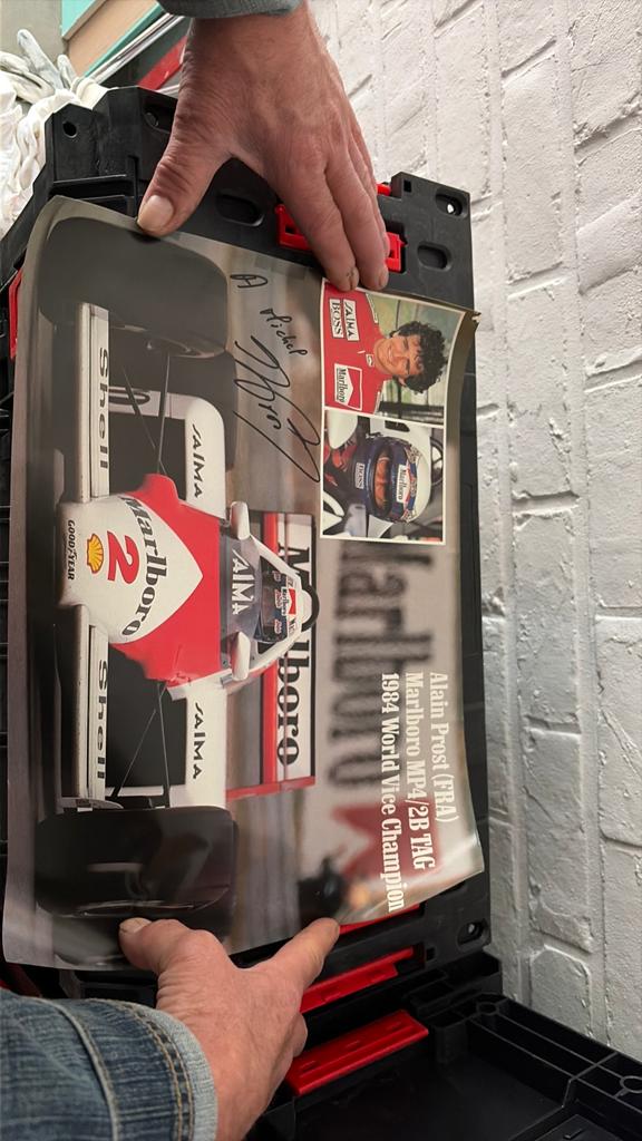 Poster souvenir de collection de pilote de Formule 1 signé, Enlèvement ou Envoi, Comme neuf