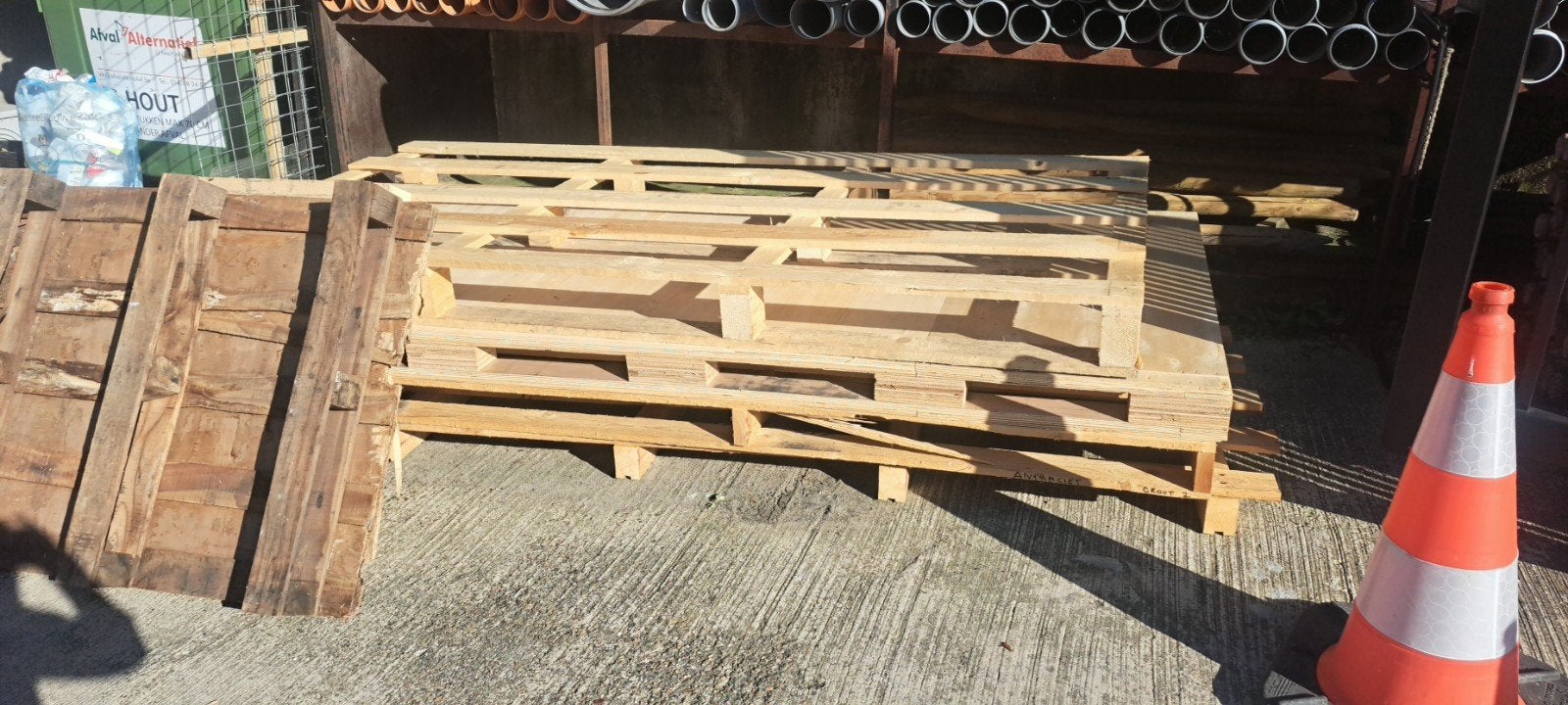 palletten gratis, Bricolage & Construction, Enlèvement, Comme neuf, Épicéa, Palette