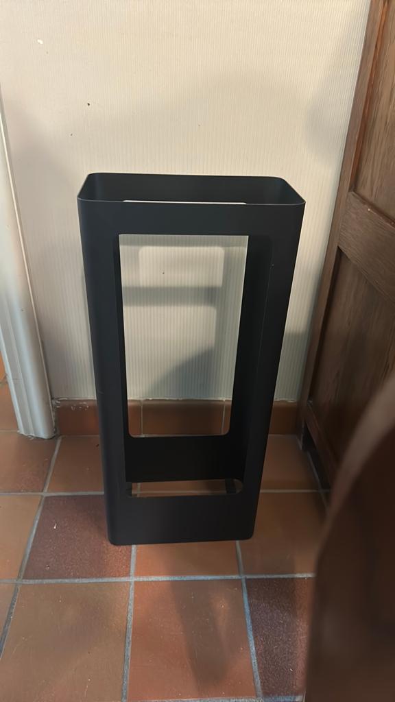 Nieuwe zwarte metalen design paraplubak, Ophalen, Nieuw