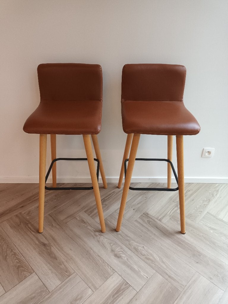 tabouret de bar, 2 tabourets, Comme neuf, Enlèvement, Bois