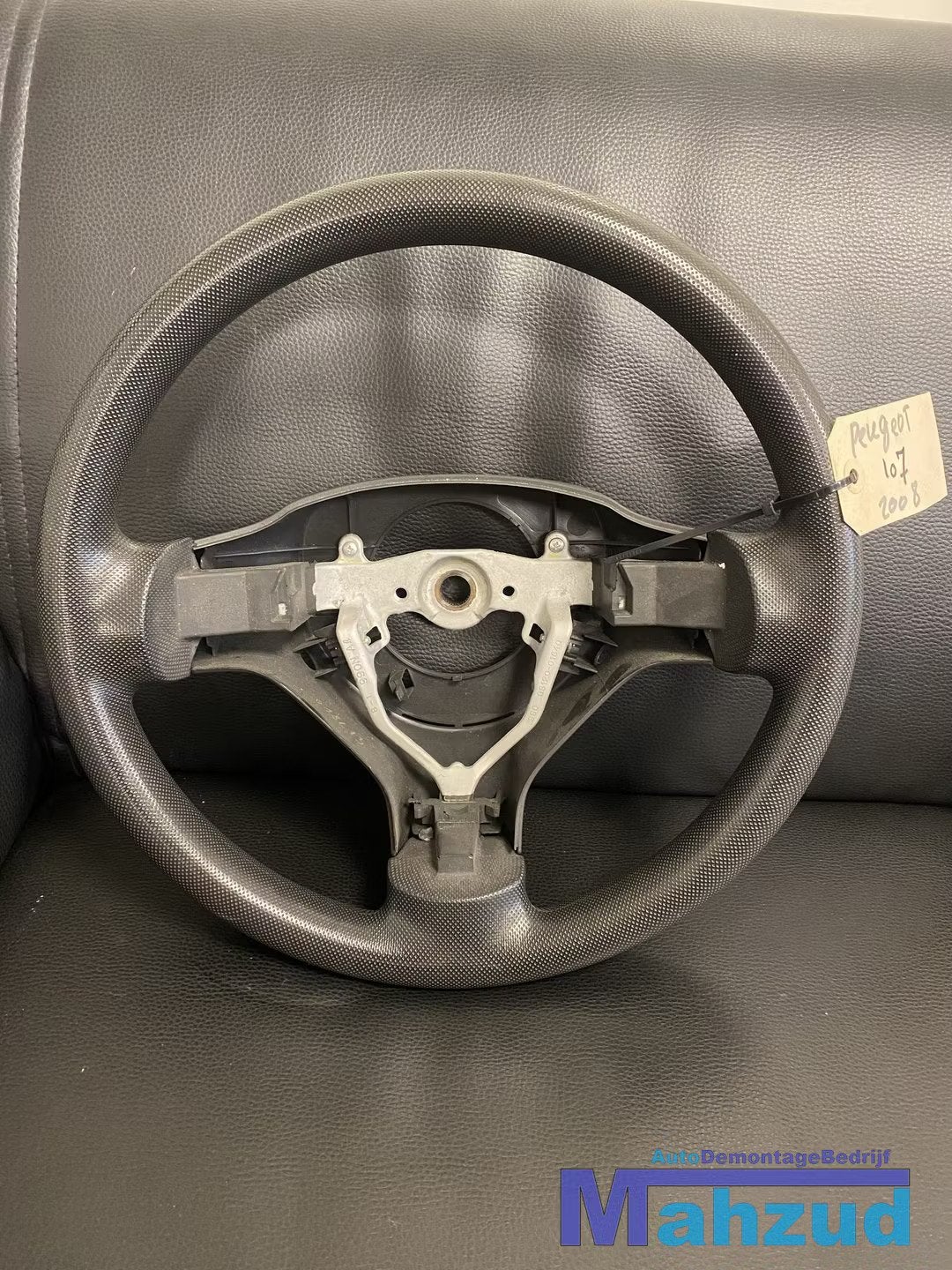 PEUGEOT 107 AYGO CITO N C1 Stuur stuurwiel 2005-2014, Taurusavenue 1
2132 LS  Hoofddorp, NL, Contact.group@renault.com, Stellantis N.V.