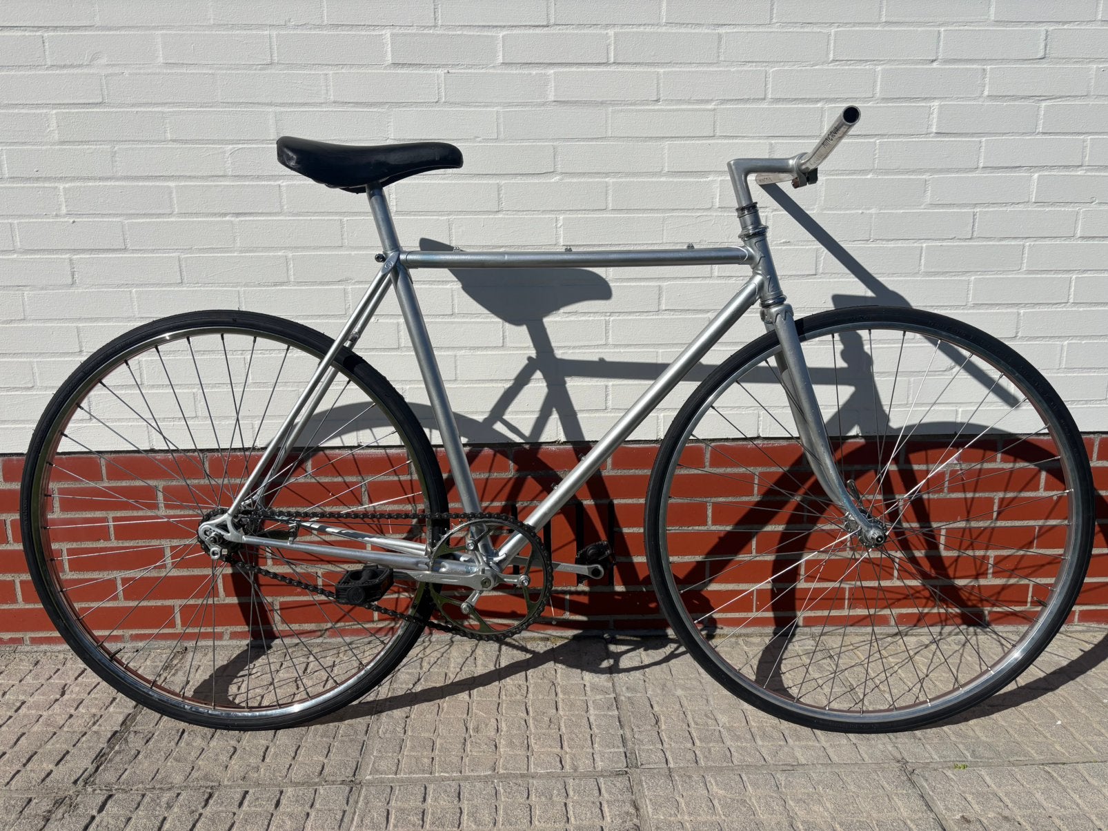 Fixie met terugtraprem, Ophalen, Terugtraprem