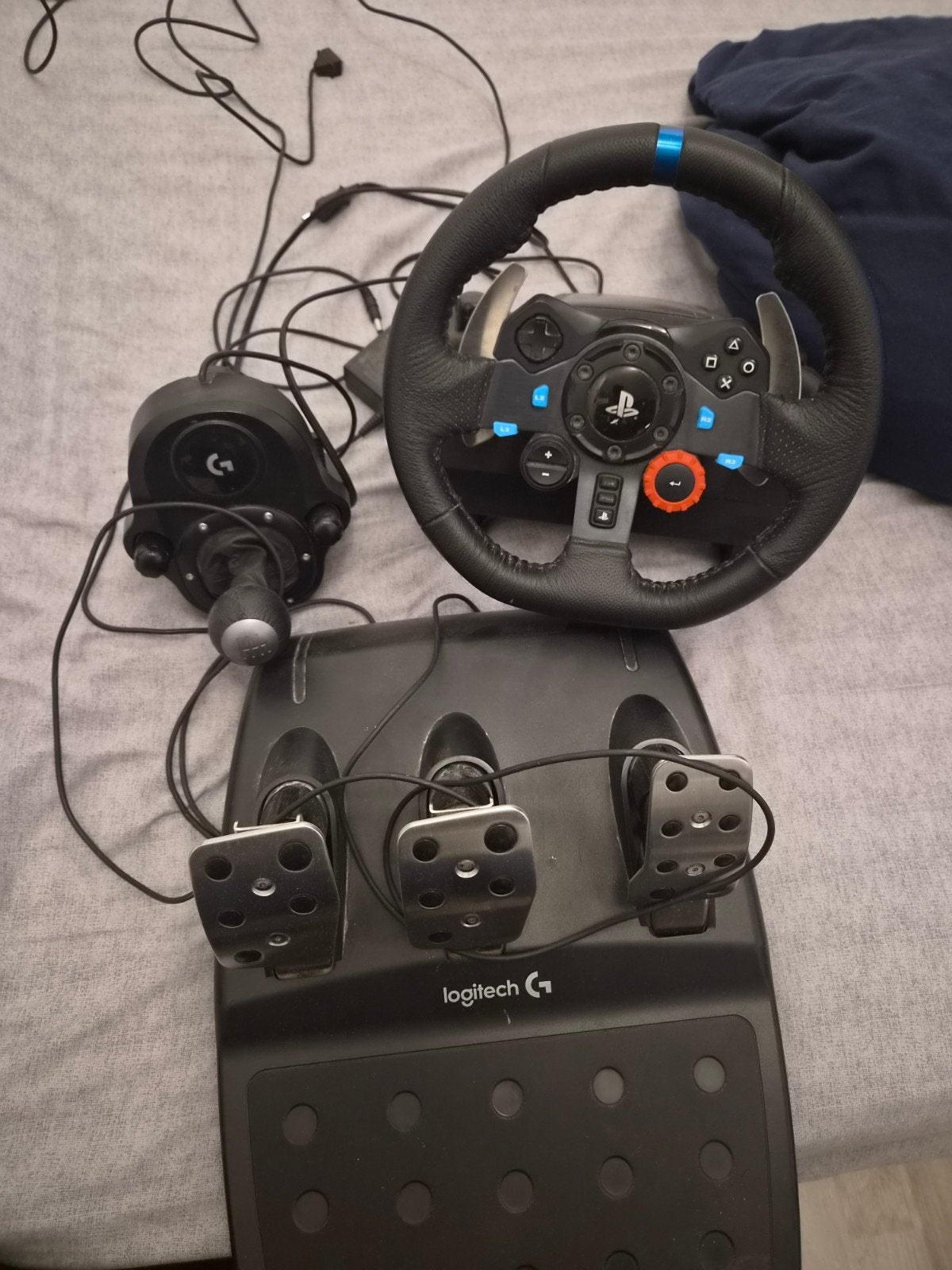 Logitech G29 met pedalen en shifter, Games en Spelcomputers, Ophalen of Verzenden