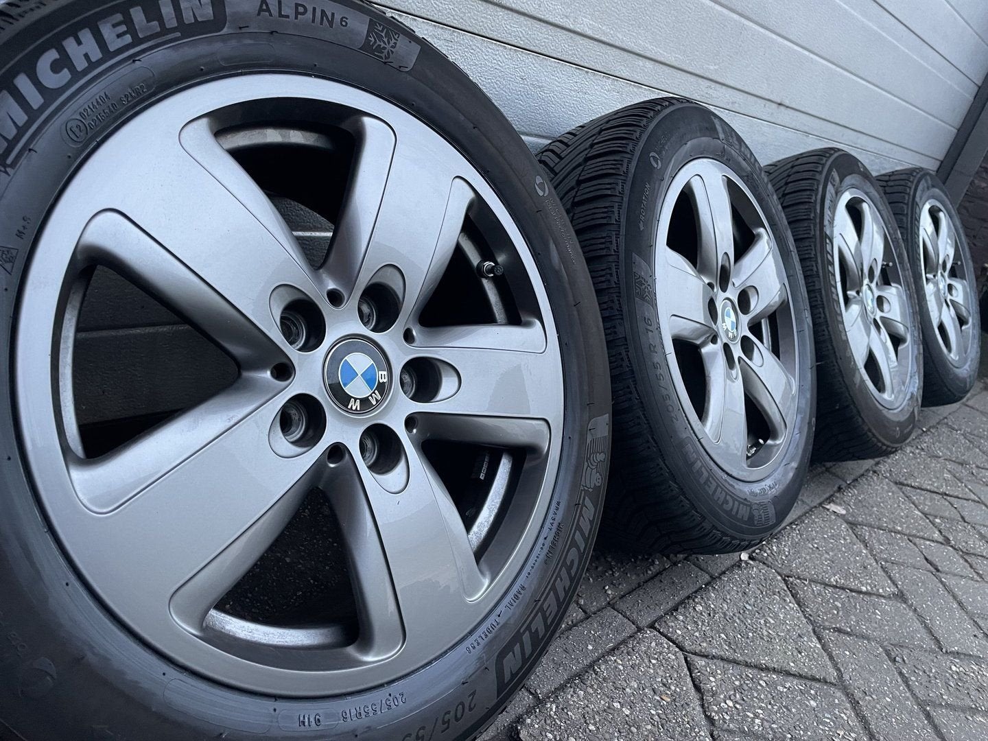 16" BMW 1 2 serie F40 F41 F44 U06 active velgen winterbanden, Auto-onderdelen, Banden en Velgen, Banden en Velgen, Winterbanden