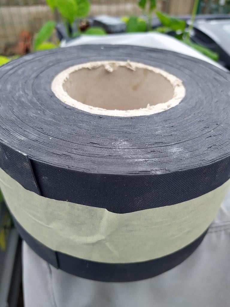 1 rol EPDM / naadverbinding  + EPDM-lijm, Ophalen, Gebruikt