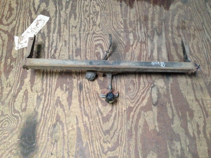 ATTELAGE REMORQUE Volkswagen Golf II (19E) (01-1983/12-1992), Volkswagen, Volkswagen AG, Utilisé, Kundenbetreuung@volkswagen.de