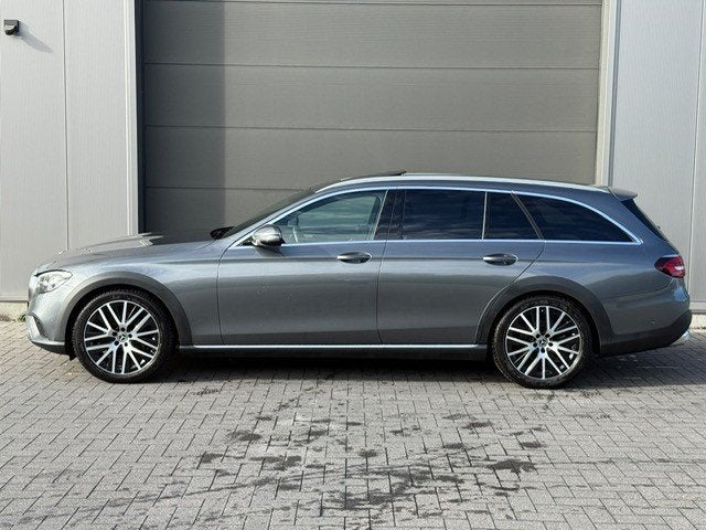 Mercedes-Benz E220D All Terrain lichte vracht, Auto's, Automaat, Dealer onderhouden, Leder en Stof, Mercedes-Benz