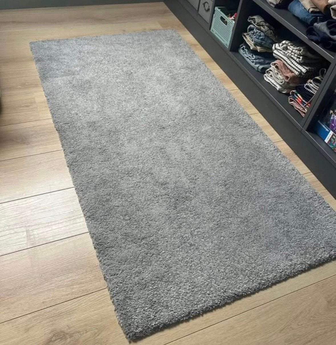 Tapis gri, Enlèvement, Comme neuf, Gris