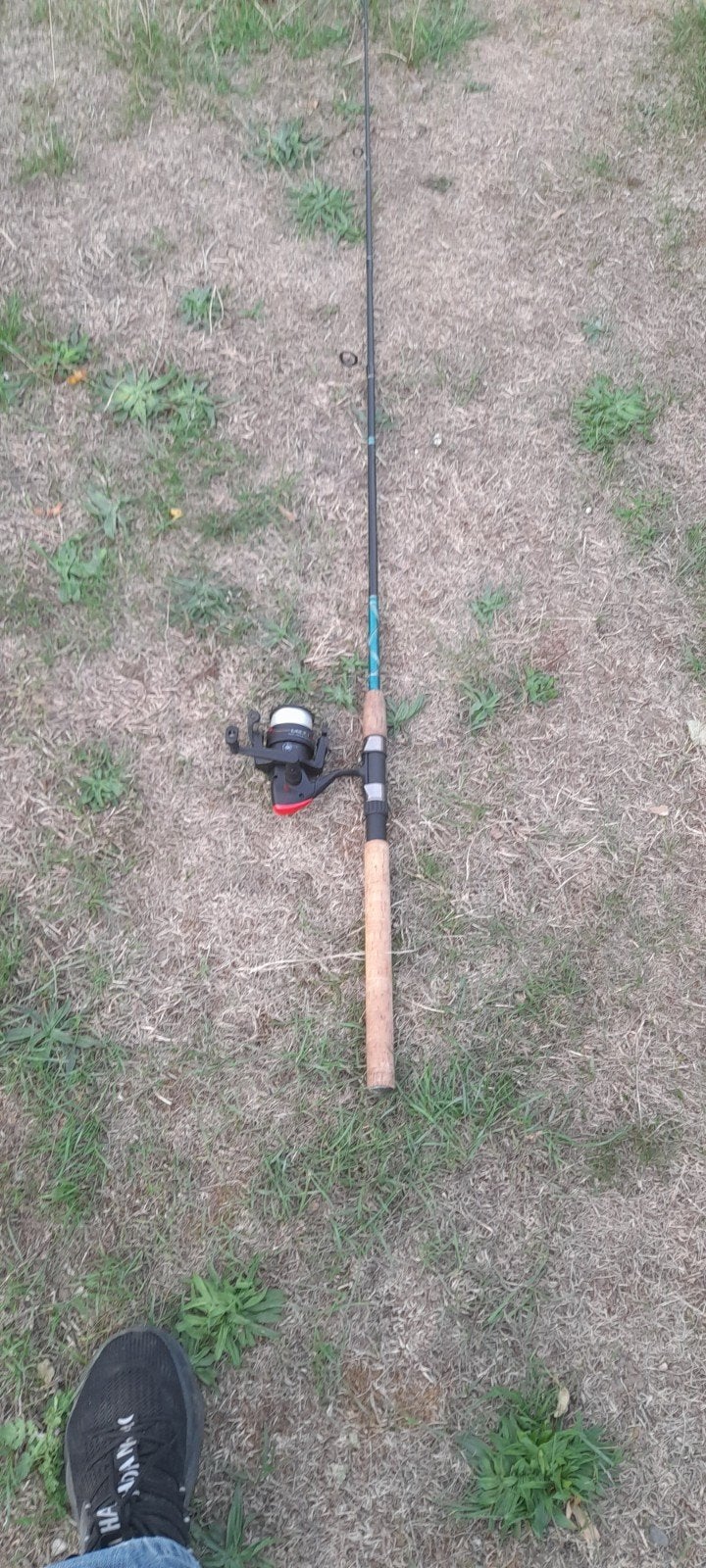 canne 240 cm en deux morceaux, Enlèvement, Comme neuf, Canne à pêche complète