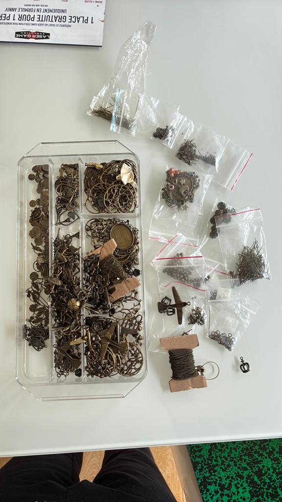 Lot pour creation de bijoux, Enlèvement, Comme neuf