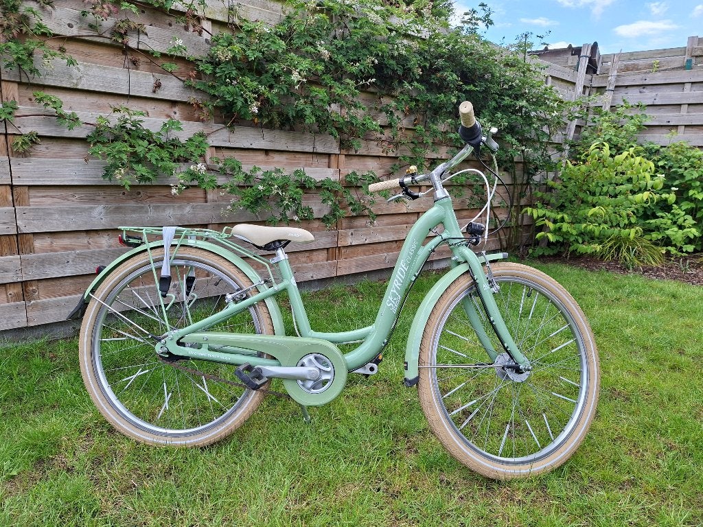 Puky meisjes fiets 24 inch ALU naafversnelling en naafdynamo, Ophalen, Velgrem, Gebruikt, 24 inch