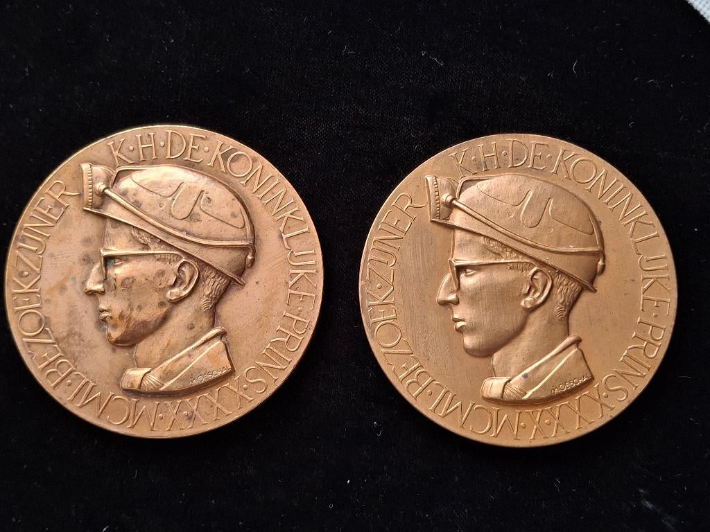 2 médailles prince Baudouin visite des mines de charbon ., Envoi, Utilisé, Autres types