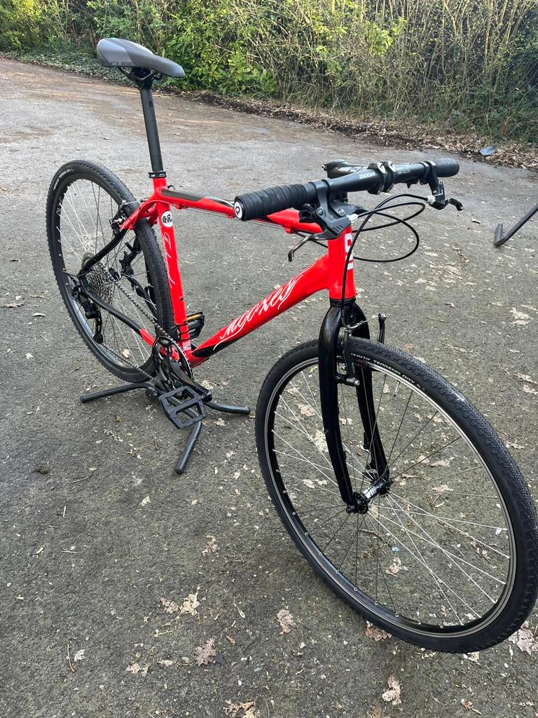 TOTAL REBUILD, randonnée urbaine en aluminium, taille L, Vélos & Vélomoteurs, Enlèvement, Comme neuf