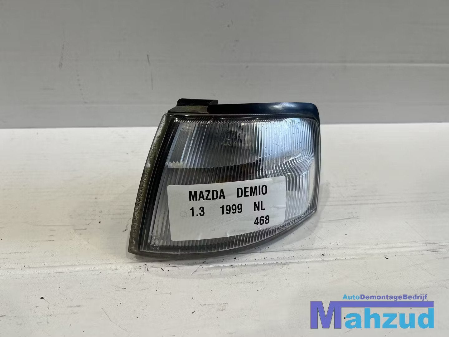 MAZDA DEMIO links knipperlicht 1996-2003, Auto-onderdelen, Gebruikt, Shinchi, Fuchu-Cho 3-1
730-8670  Hiroshima, Mazda Motor Corporation