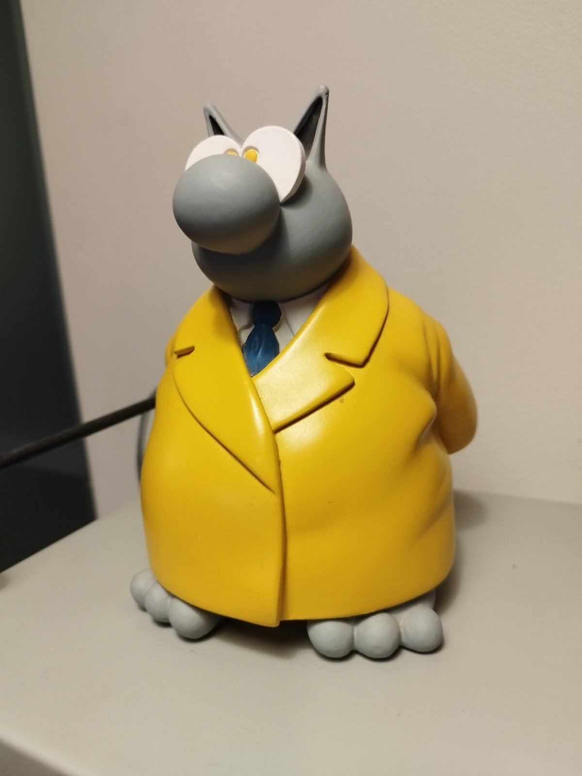 statue pixi du chat de geluck datant de 1998, Collections, Enlèvement