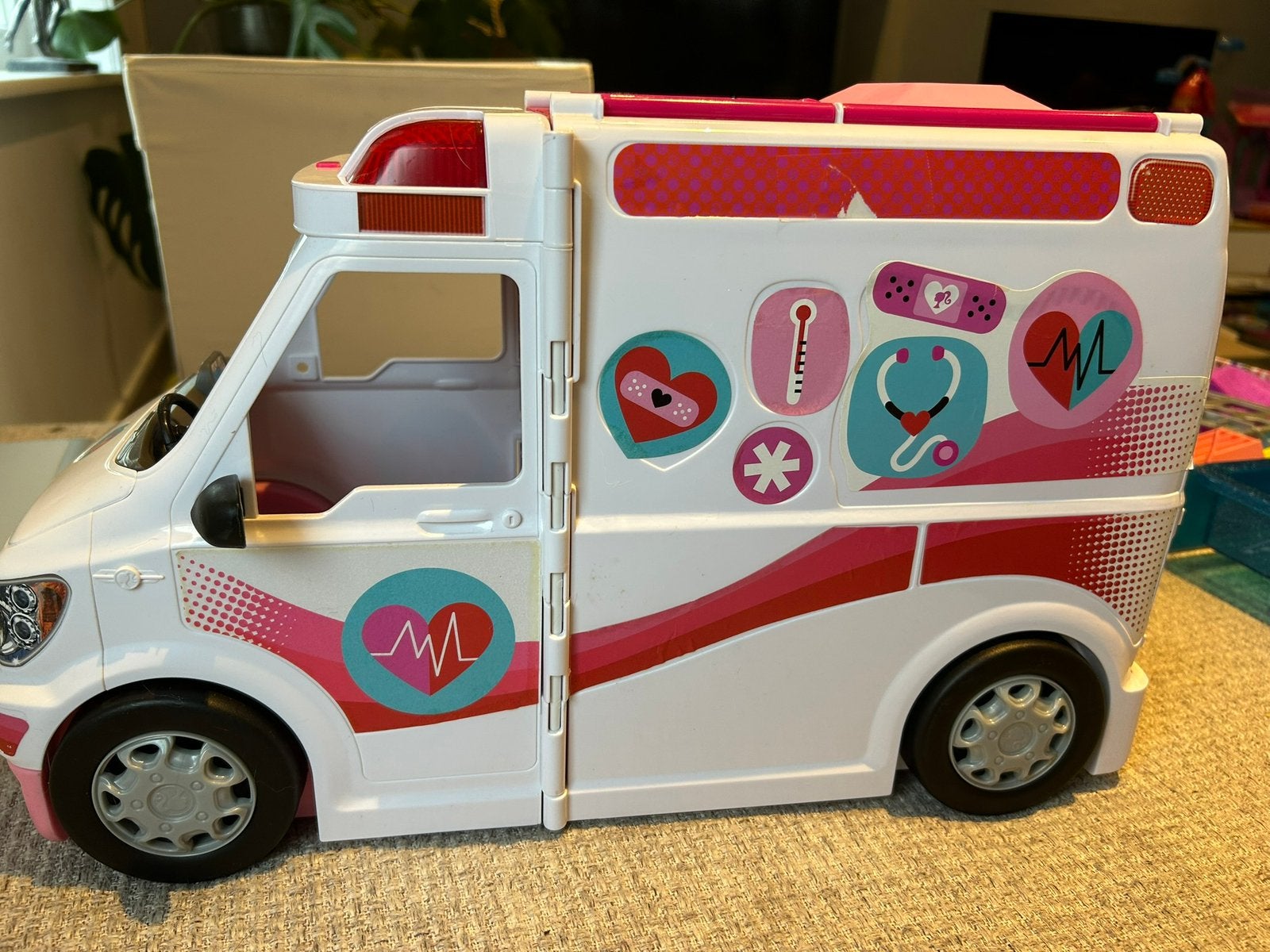 Barbie ziekenwagen, Ophalen of Verzenden, Zo goed als nieuw