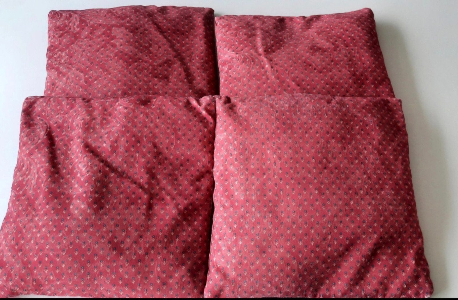 4 kussens met afneembare hoes, Huis en Inrichting, Keuken | Textiel, Gebruikt, Overige typen, Ophalen of Verzenden, Roze