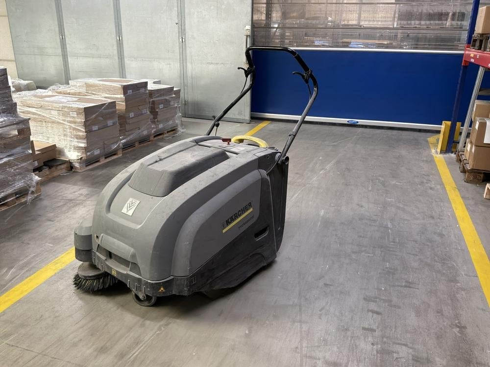 2010 Kärcher KM 75/40 W Balayeuse-aspiratrice industrielle