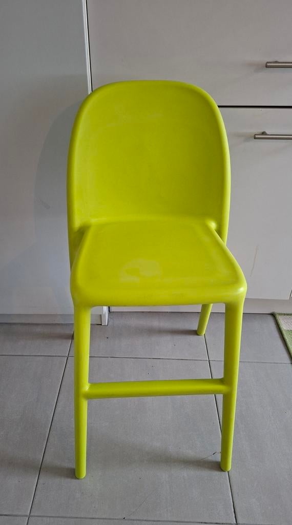 Peuterstoel van Ikea, Enlèvement