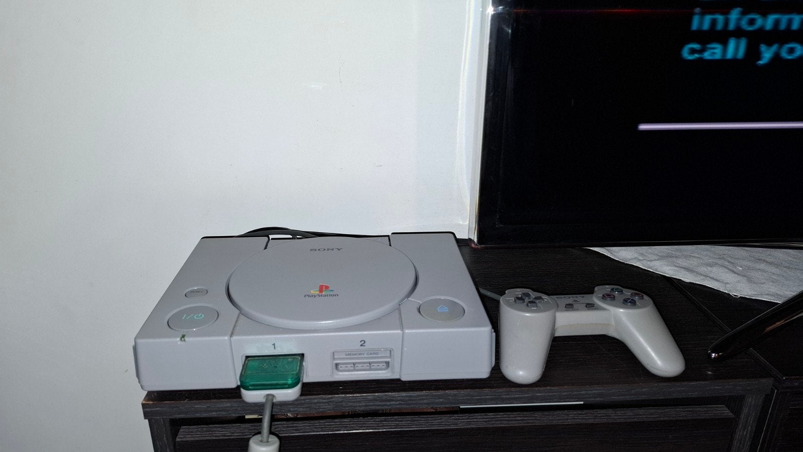 PlayStation 1 in goede staat, compleet met een controller, Games en Spelcomputers, Ophalen of Verzenden