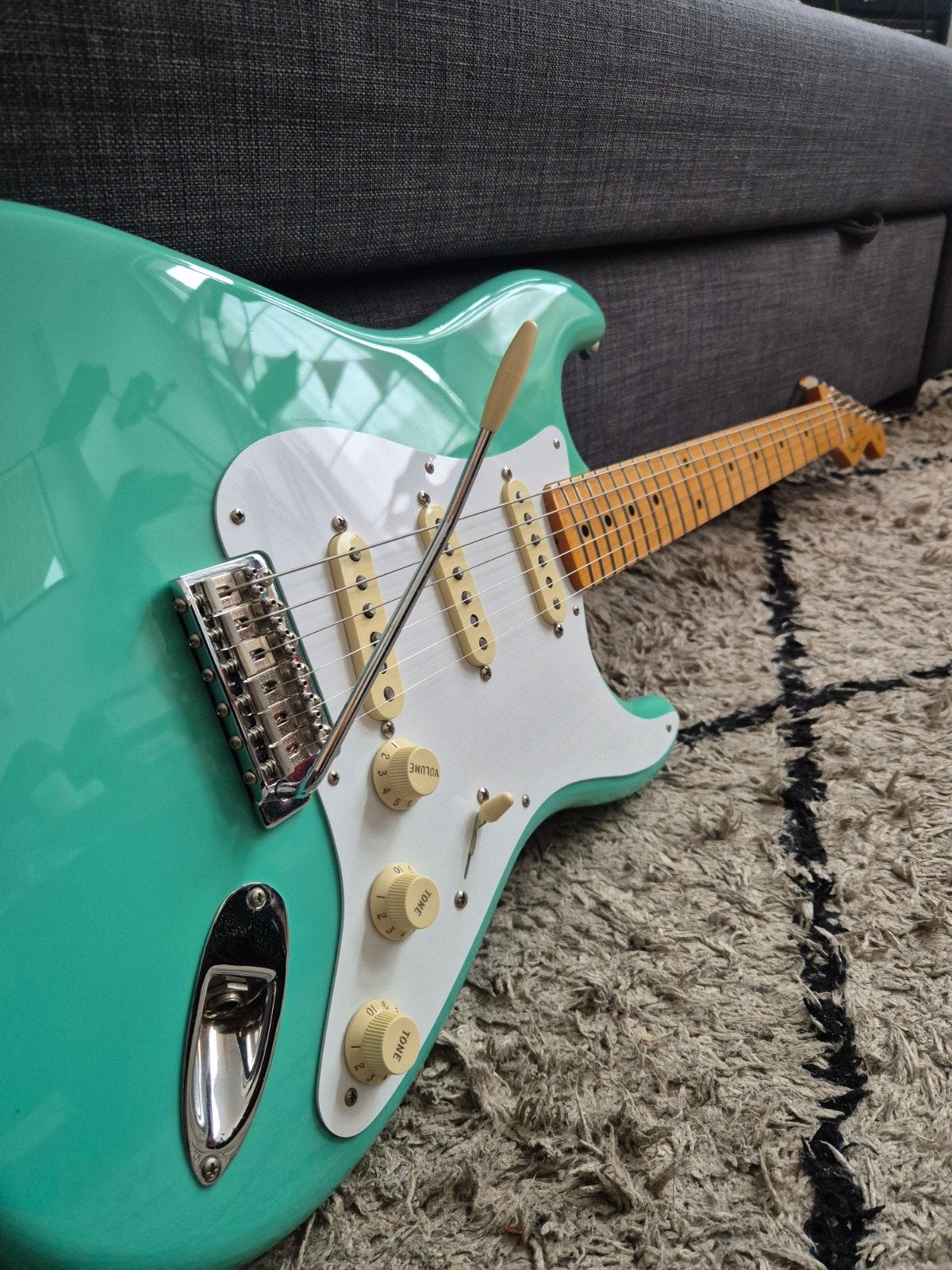 Fender Vintera 50s Stratocaster Seafoam Green - zgan, Musique & Instruments, Enlèvement, Comme neuf, Solid body, Fender