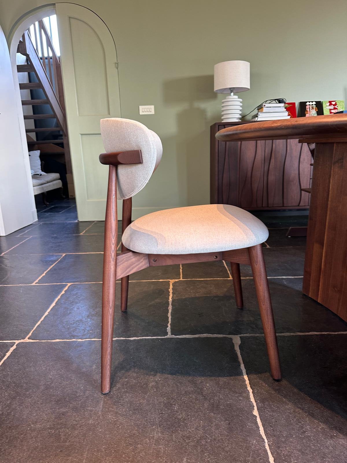 Eetkamerstoel in japandi stijl (per 2 stuks), Huis en Inrichting, Stoelen, Ophalen, Japandi, Overige kleuren, Nieuw