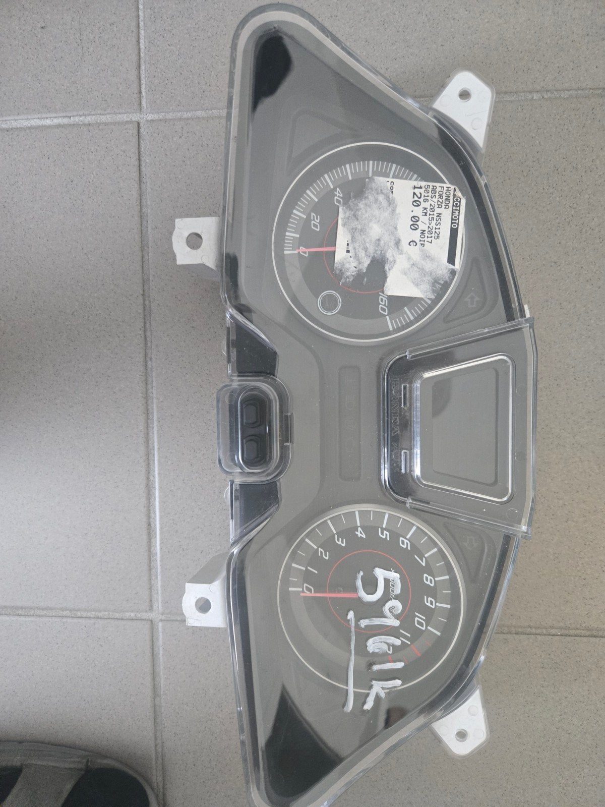 compteur Honda Forza 125cc 2017 25000km, Enlèvement, Honda
