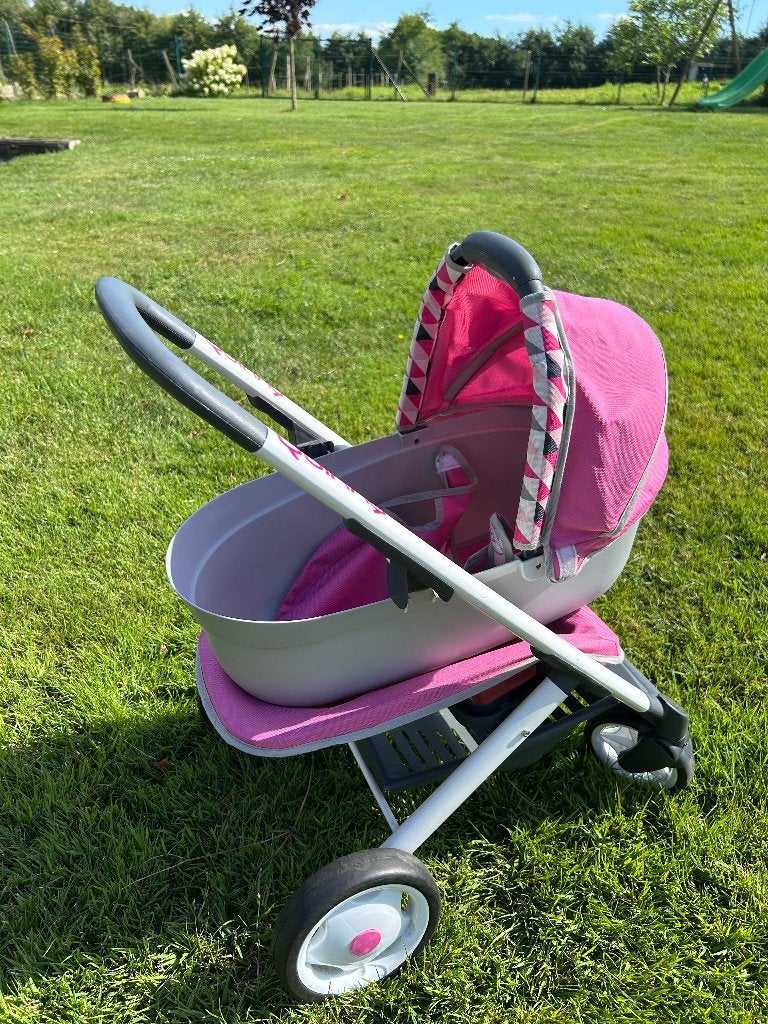 Poussette poupée Quiny rose et blanche, Enfants & Bébés, Enlèvement, Comme neuf, Autres types