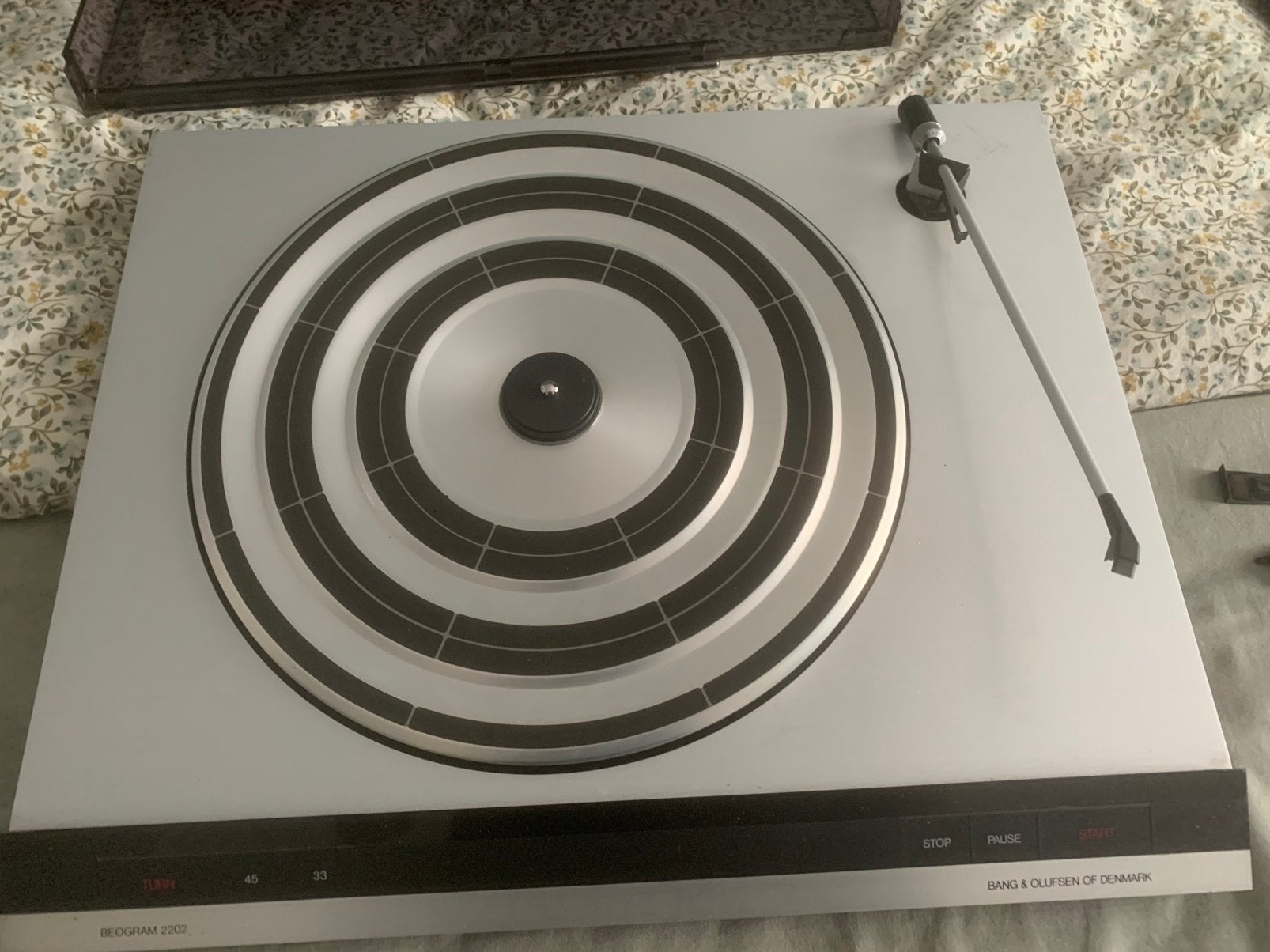 Beogram 2202 van Bang & Olufsen : lees beschrijving a.u.b., TV, Hi-fi & Vidéo, Tourne-disques, Enlèvement ou Envoi, Utilisé, Tourne-disque