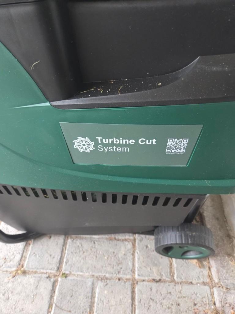 Bosch AXT 25 TC Shredder 2500W, Tuin en Terras, Ophalen, Zo goed als nieuw, BOSCH, Met opvangbak