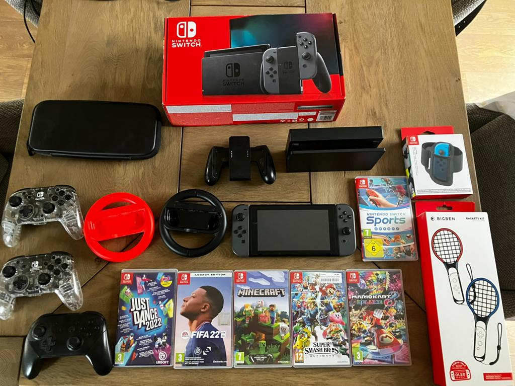 Nintendo Switch met accessoires, Games en Spelcomputers, Ophalen, Met games, Zo goed als nieuw, Switch Original