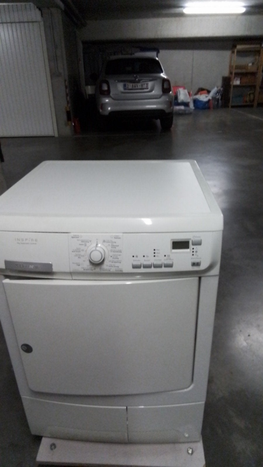 Electrolux super droogkast, Ophalen