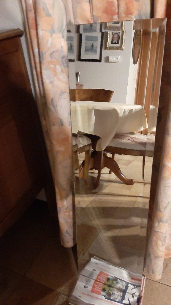 2 oude spiegels met geslepen kanten, Ophalen