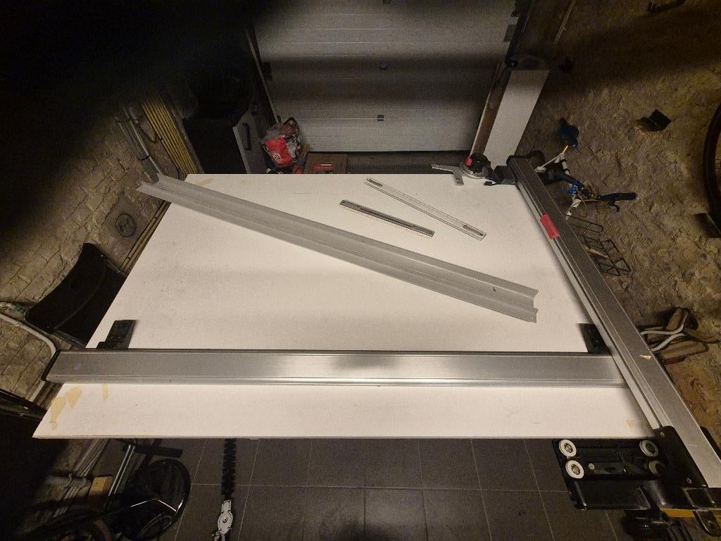 Table à  dessin, Enlèvement, Comme neuf, Moins de 130 cm