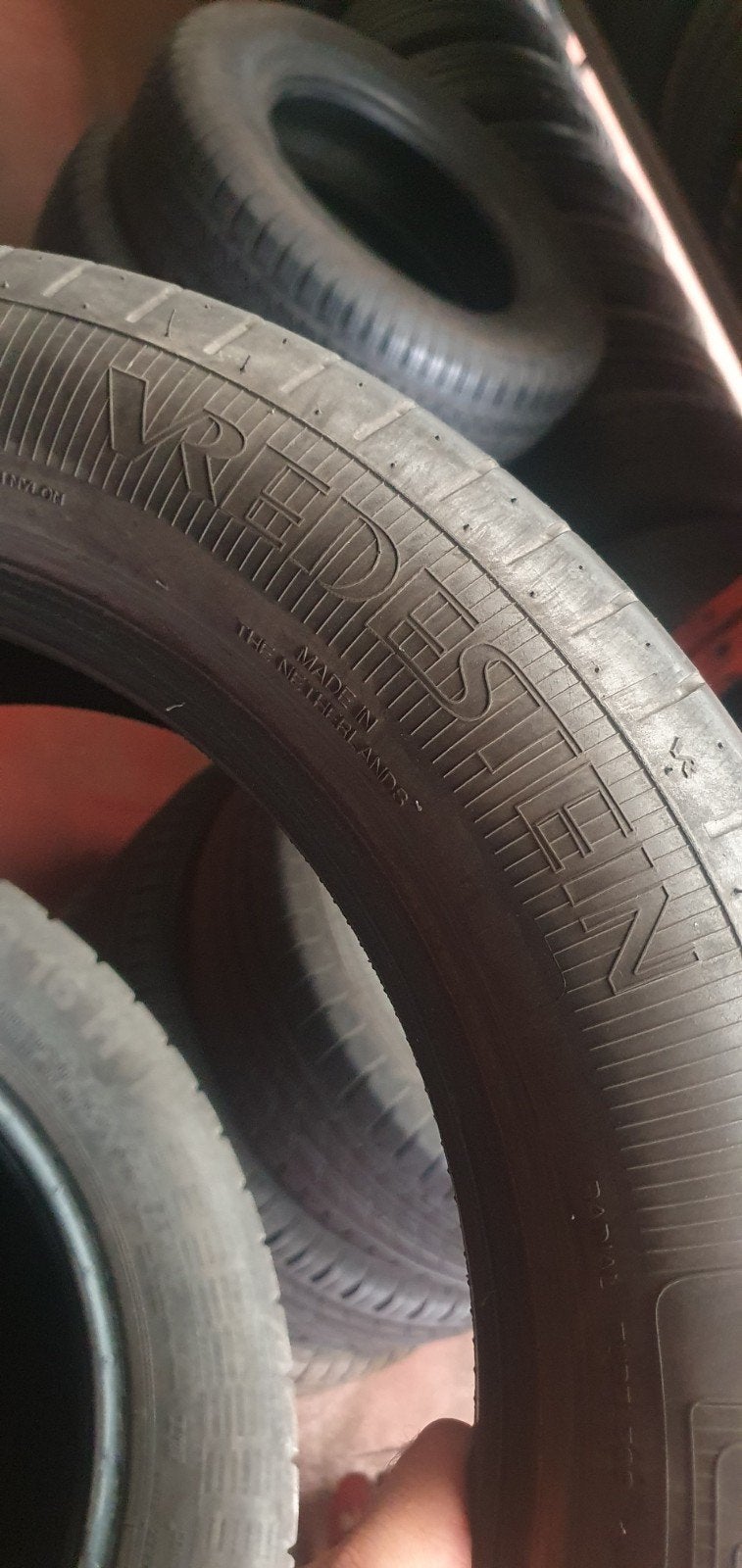 195/55R15 VREDESTEIN Top Qualité avec montage et équilibrage, Autos : Pièces & Accessoires, Enlèvement