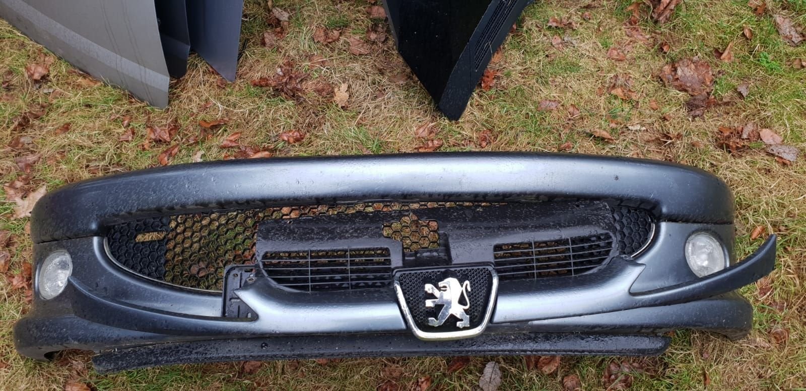PEUGEOT 206 VOORBUMPER+GRIL+MISTLAMPEN BJ 98 TOT 2006, Gebruikt, -, Voor, -