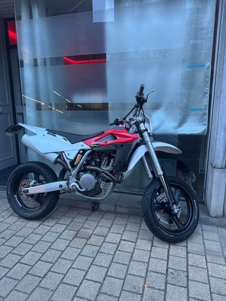 !!GEZOCHT!! Orginele spaakvelgen husqvarna 2006, Ophalen, Zo goed als nieuw