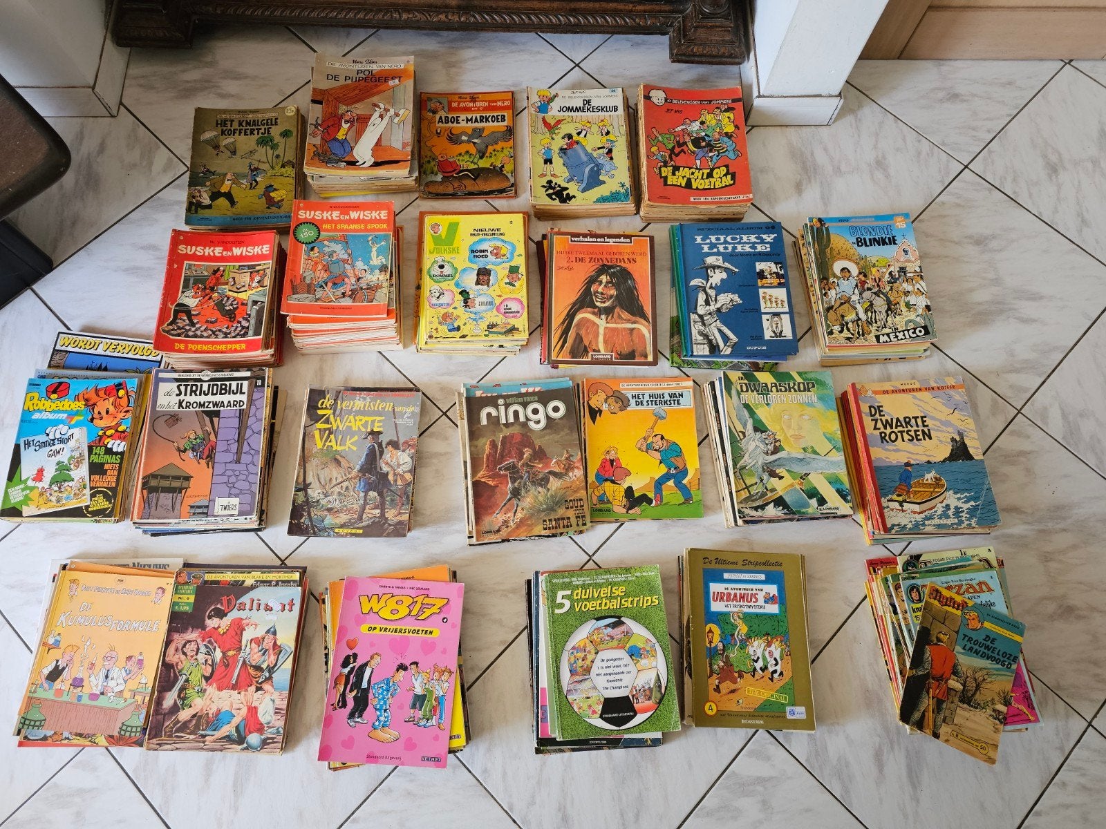 Groot lot strips, Boeken, Strips | Comics, Ophalen