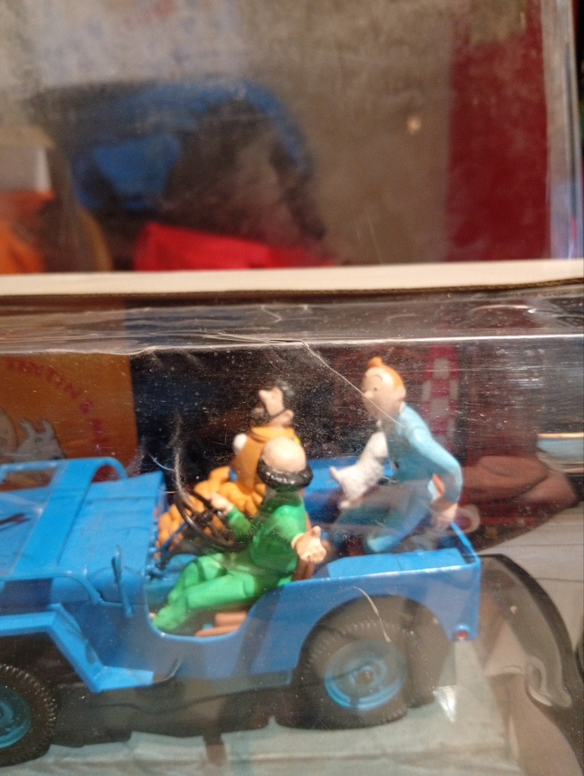 La jeep bleu hapax.. complète.. tout parfait, Collections, Enlèvement ou Envoi, Tintin, Comme neuf, Statue ou Figurine