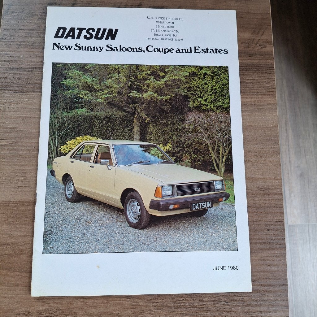 DATSUN New Sunny Saloons, Coupé and Estates '80, Boeken, Auto's | Folders en Tijdschriften, Ophalen of Verzenden, Nieuw, Overige merken
