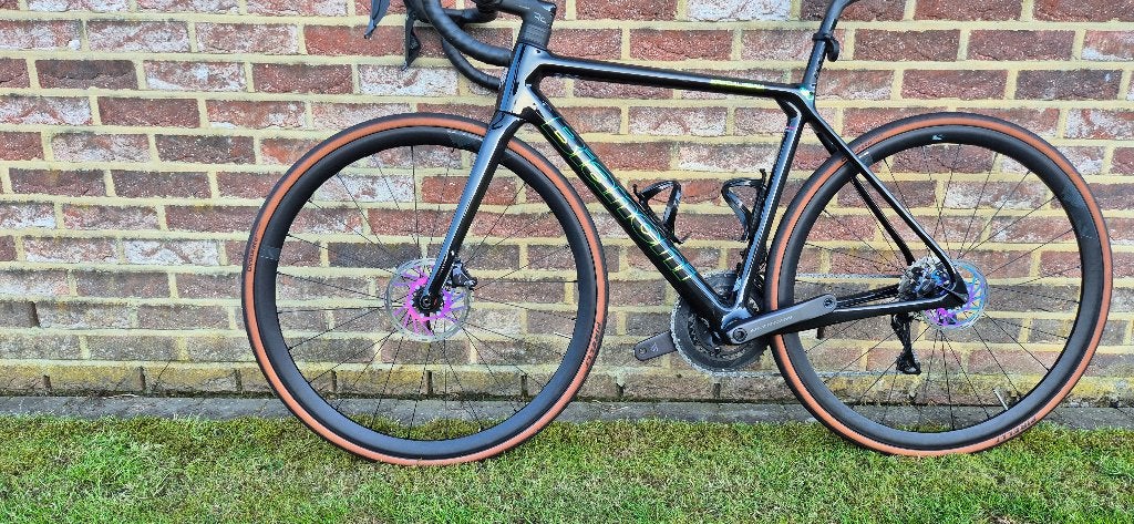 Bianchi Specialissima Ultegra Di2, 28 inch, Carbon, Heren, 49 tot 53 cm