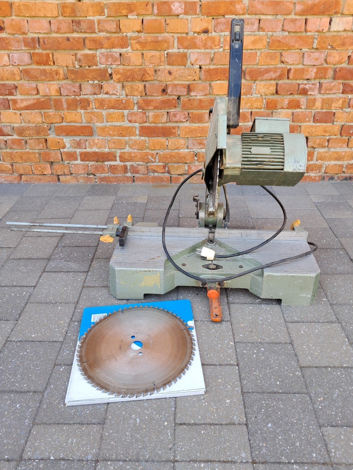 Afkortzaag, Doe-het-zelf en Bouw, Gereedschap | Zaagmachines, Ophalen, Afkortzaag