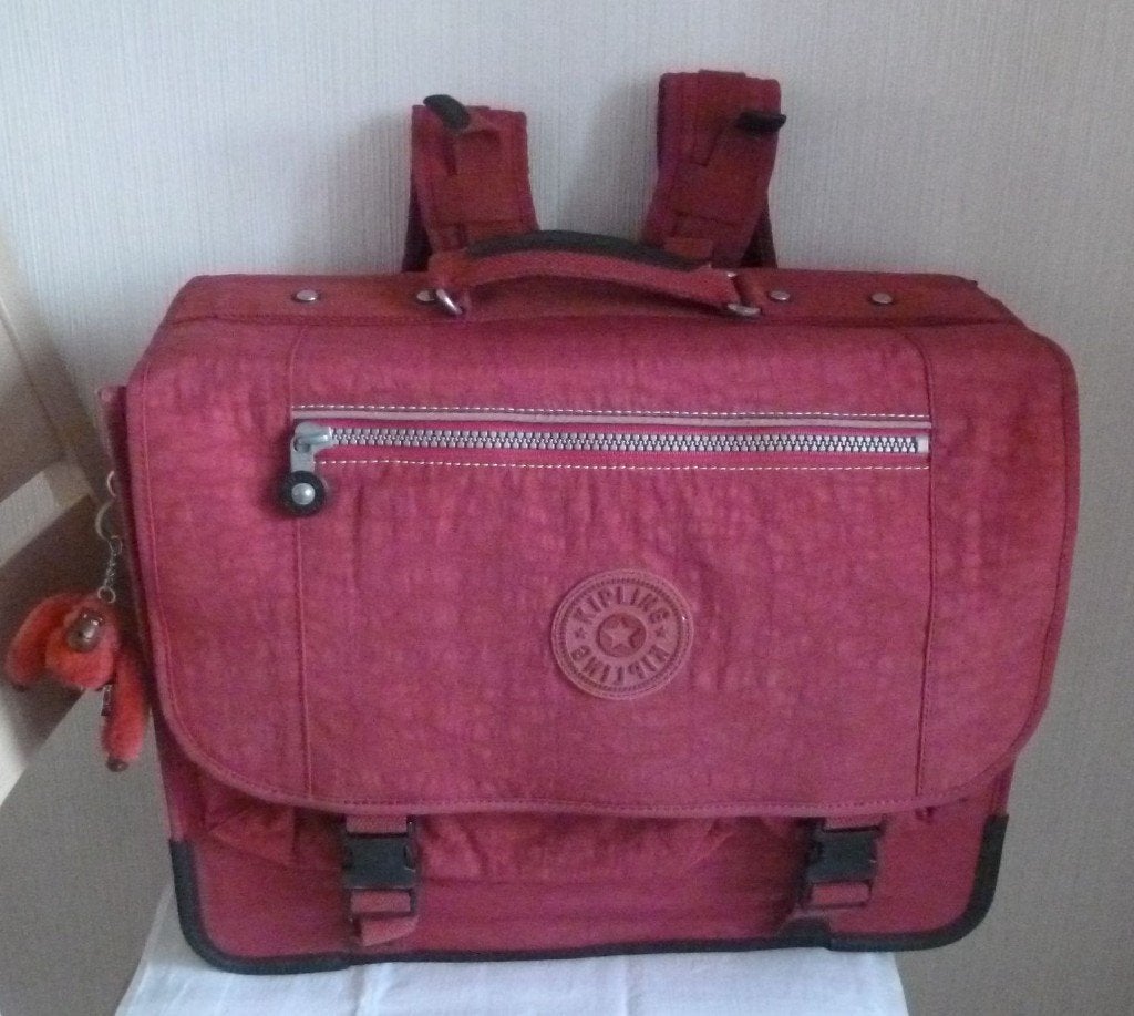 Kipling Très gde mallette rose fuchsia 9/18 ans  + singe, Enlèvement ou Envoi, 30 à 40 cm, Autres couleurs, Utilisé