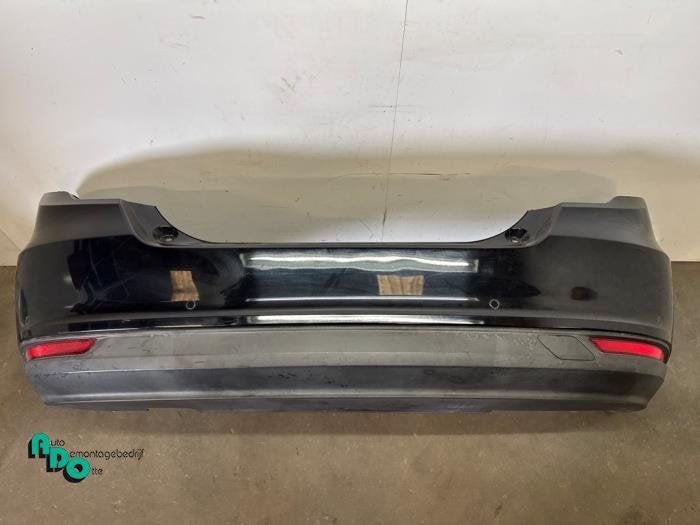 Achterbumper van een Fiat Tipo (Tipo 15-) (019), Auto-onderdelen, Gebruikt, -, -, Ophalen of Verzenden