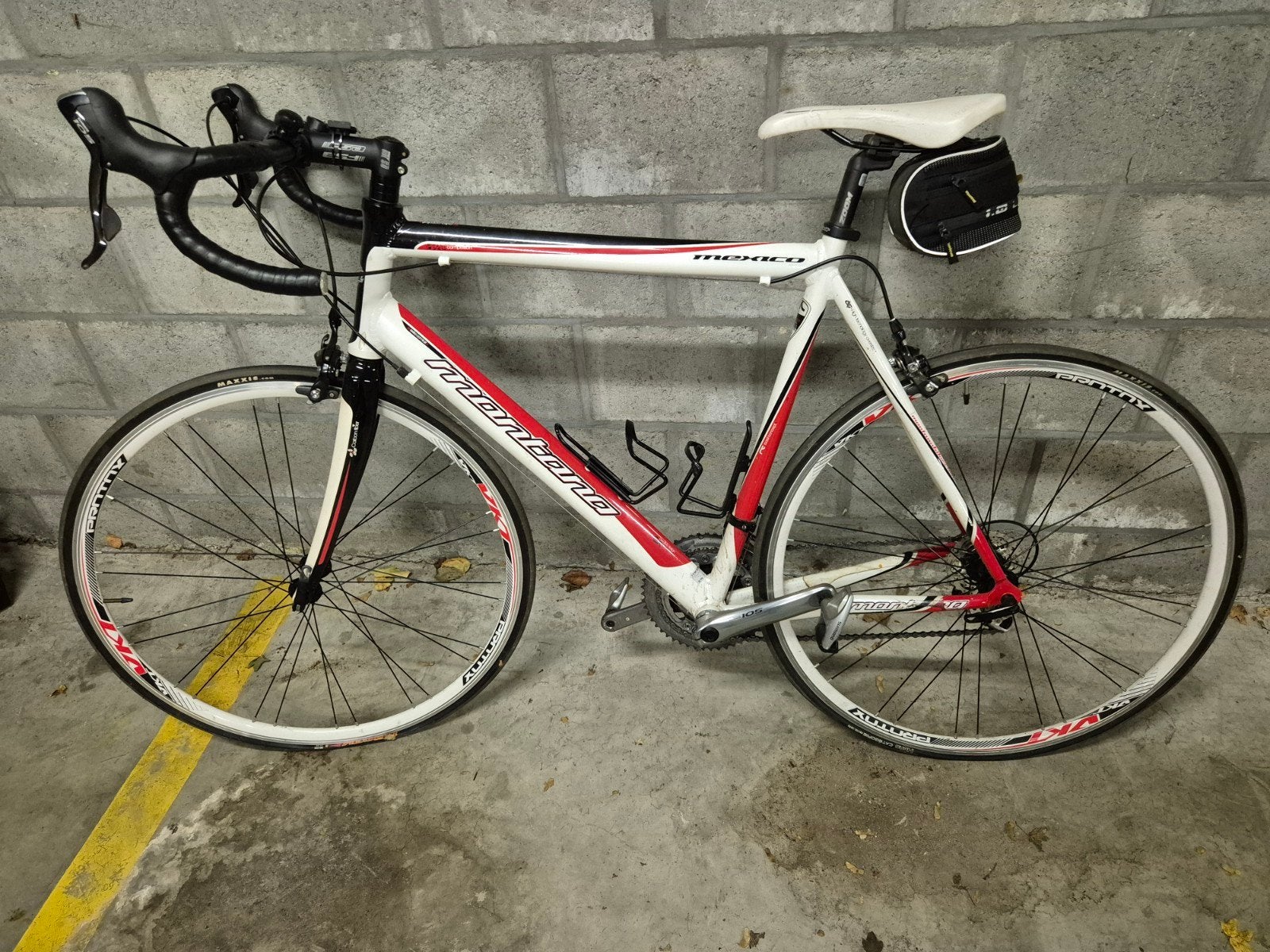 race fiets montana uitgerust Shimano 105, Fietsen en Brommers, Gebruikt, Aluminium, 15 tot 20 versnellingen, Ophalen