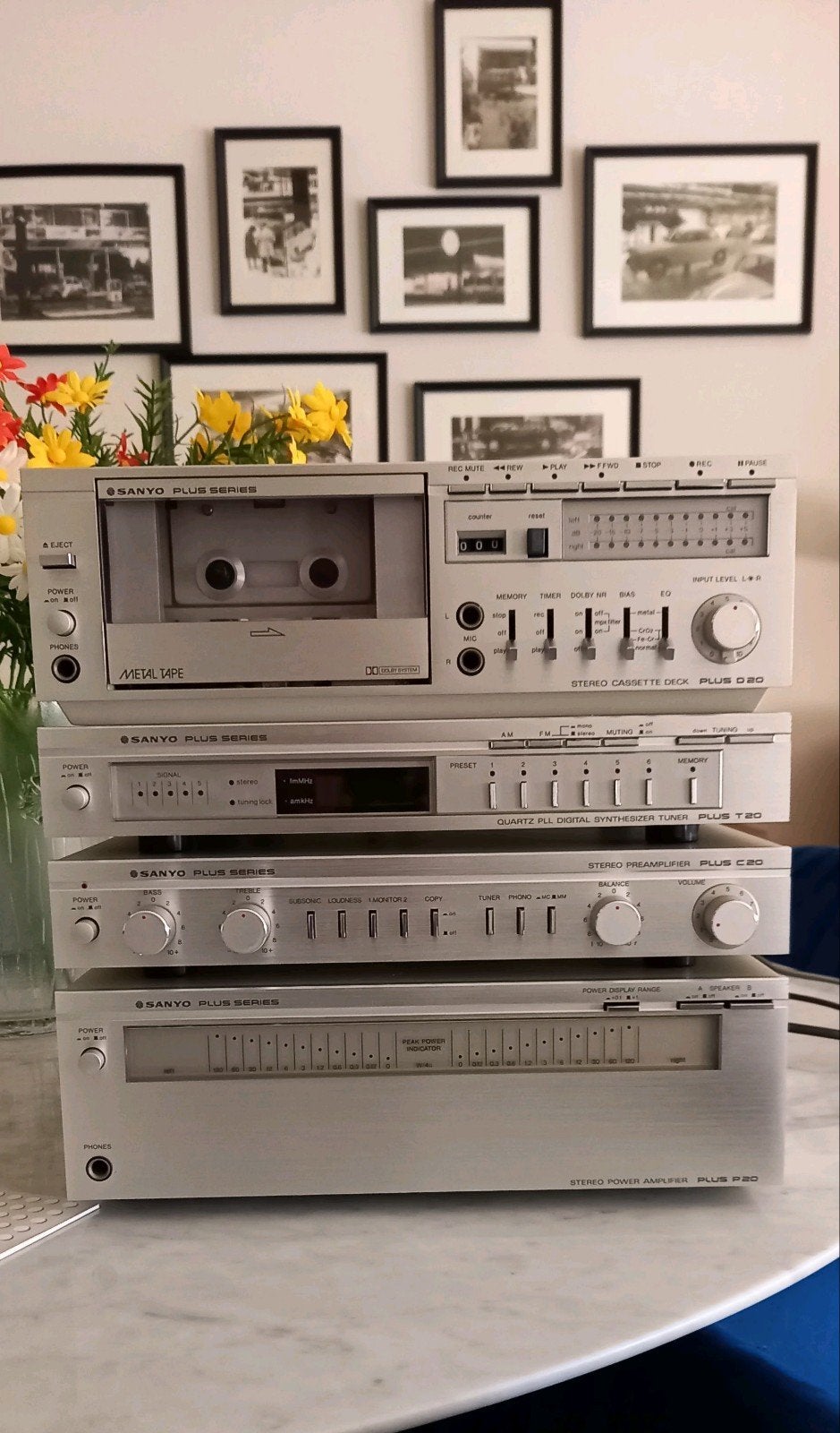 sanyo plus stereotoren met voor en eindversterker vintage., Autres marques, Enlèvement, Utilisé, Composants en vrac