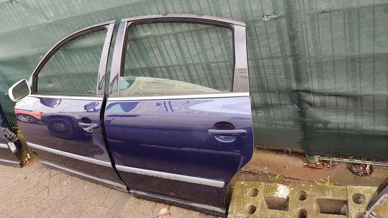 VW Passat portieren linksvoor +linksachter bj 2003, Auto-onderdelen, Gebruikt, -, Deur, -