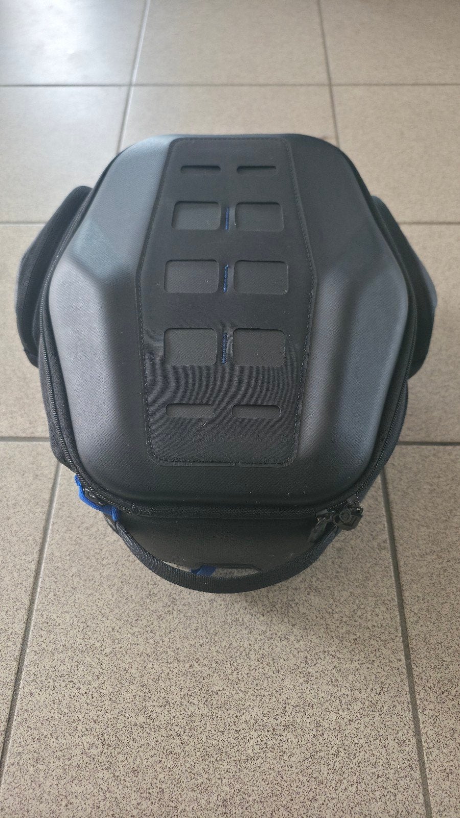 tank tas van yamaha mt09 2025, Motoren, Accessoires | Koffers en Tassen, Ophalen, Zo goed als nieuw
